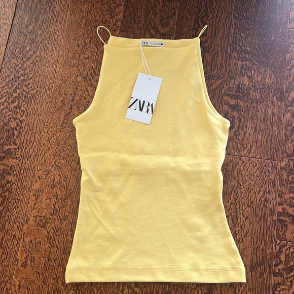 Color for summer 🌞 - Picture 2 of 5